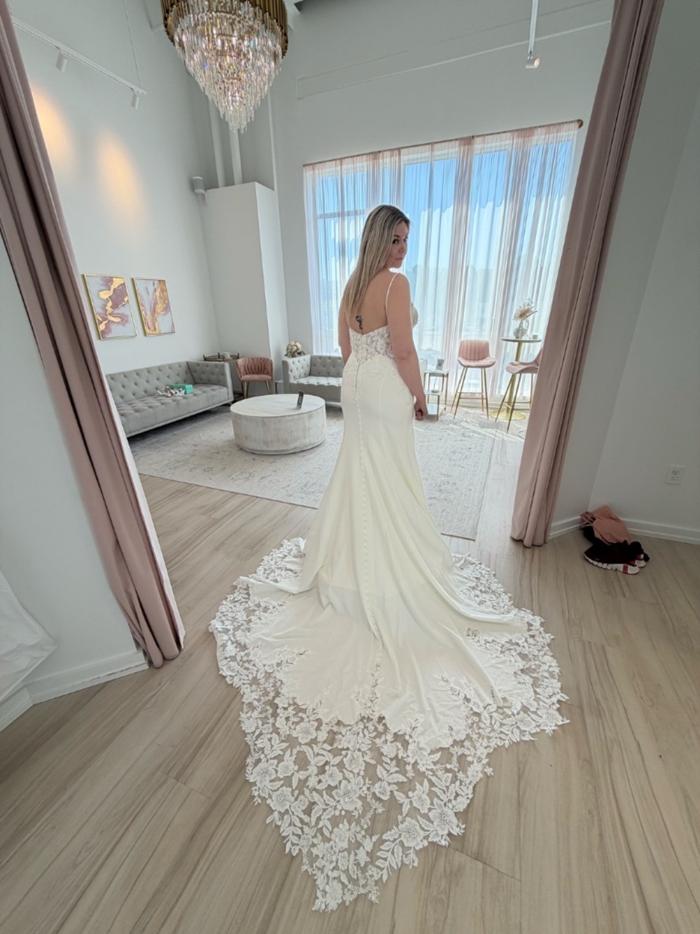 Allure Bridals Bridal Gown A1253 - Ivory Lace Bodice Wedding Dress NWT - Size 12